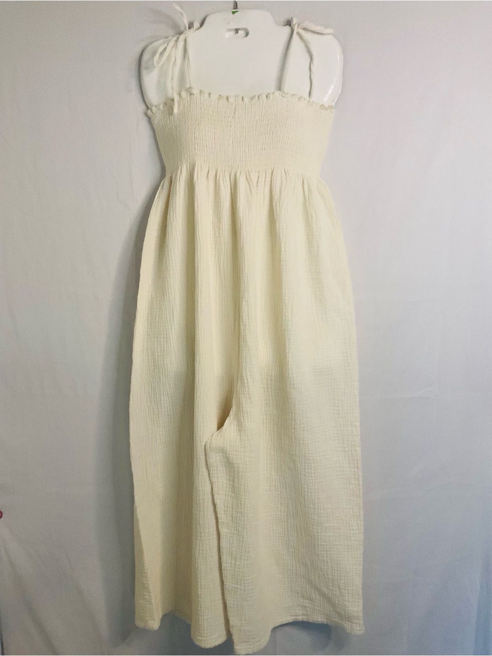 Mable Boho Cream Cotton Gauze Smocked Wide Leg Jumpsuit Tie Shoulder Small Ivory - Picture 5 of 8